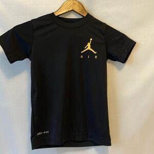 Little boy black size 6 / medium DRI-FIT shirt. Like new